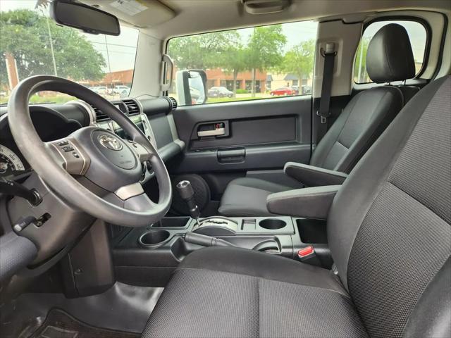 2011 Toyota FJ Cruiser Base