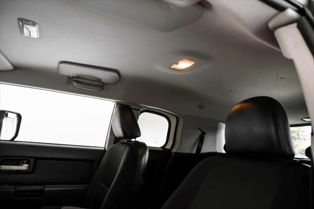 2011 Toyota FJ Cruiser Base