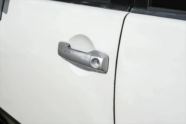 2011 Toyota FJ Cruiser Base