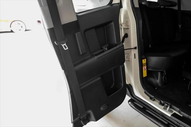 2011 Toyota FJ Cruiser Base