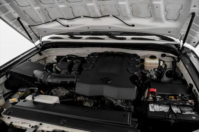 2011 Toyota FJ Cruiser Base