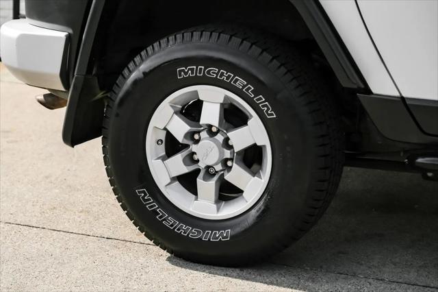 2011 Toyota FJ Cruiser Base