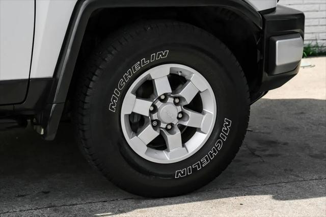 2011 Toyota FJ Cruiser Base