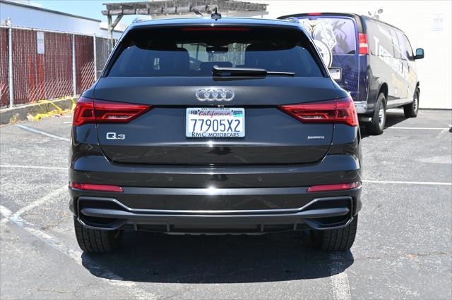 2020 Audi Q3 Premium Plus 45 TFSI S line quattro Tiptronic