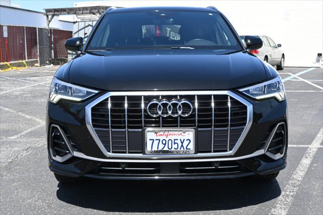2020 Audi Q3 Premium Plus 45 TFSI S line quattro Tiptronic