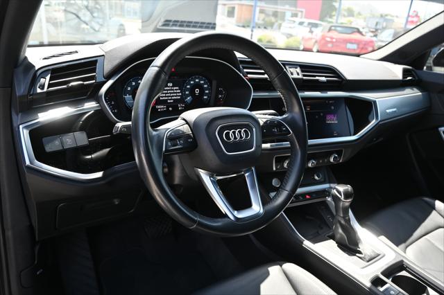 2020 Audi Q3 Premium Plus 45 TFSI S line quattro Tiptronic