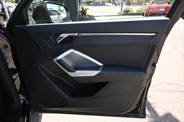 2020 Audi Q3 Premium Plus 45 TFSI S line quattro Tiptronic