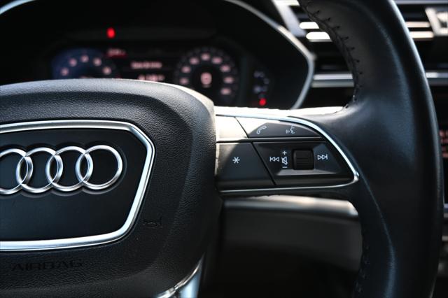 2020 Audi Q3 Premium Plus 45 TFSI S line quattro Tiptronic