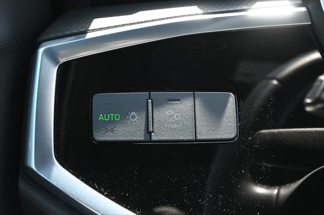 2020 Audi Q3 Premium Plus 45 TFSI S line quattro Tiptronic
