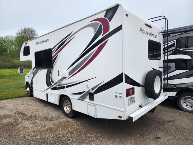2021 Ford E-350 Cutaway 22E