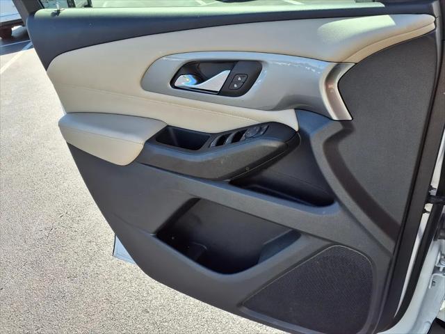 2023 Chevrolet Traverse FWD LS