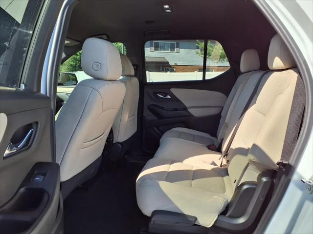 2023 Chevrolet Traverse FWD LS