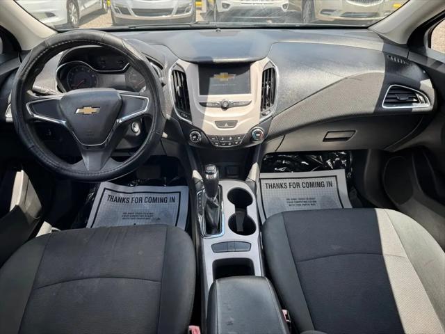 2017 Chevrolet Cruze LS Auto