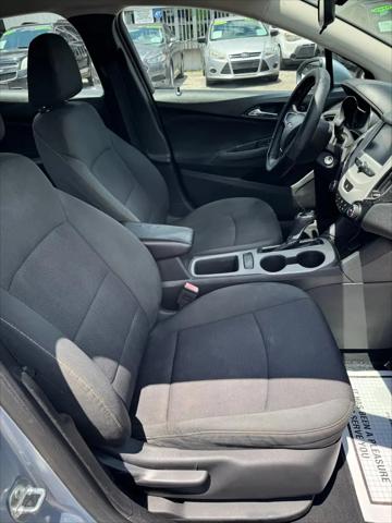 2017 Chevrolet Cruze LS Auto