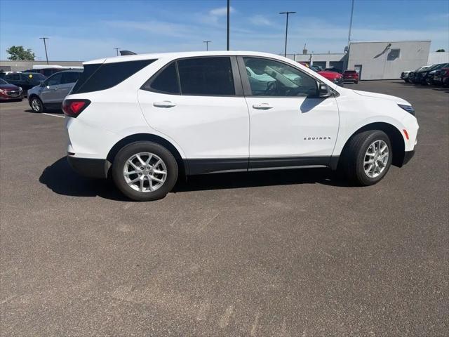 2024 Chevrolet Equinox AWD LS