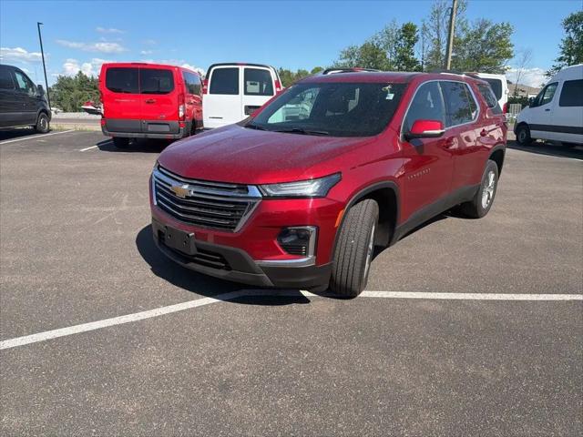 2023 Chevrolet Traverse AWD LT Cloth