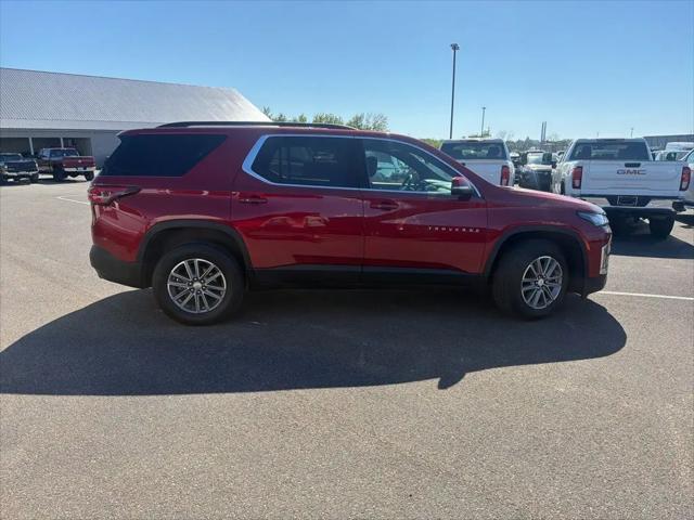 2023 Chevrolet Traverse AWD LT Cloth