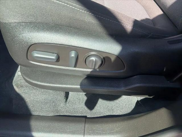 2023 Chevrolet Traverse AWD LT Cloth