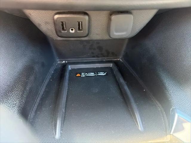 2023 Chevrolet Traverse AWD LT Cloth