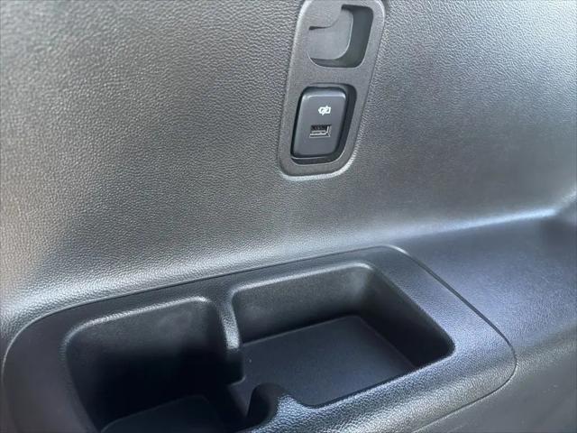 2023 Chevrolet Traverse AWD LT Cloth