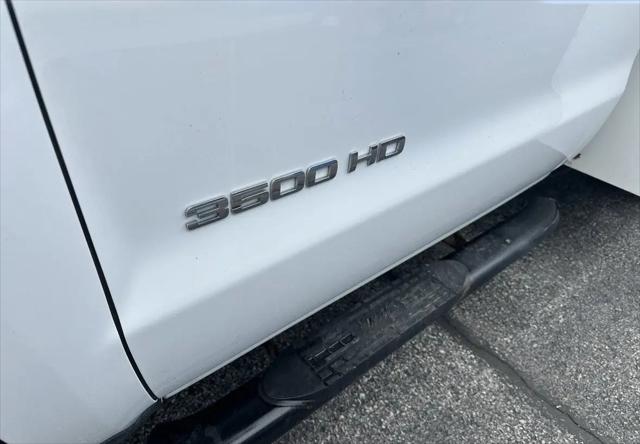 2017 Chevrolet Silverado 3500HD WT