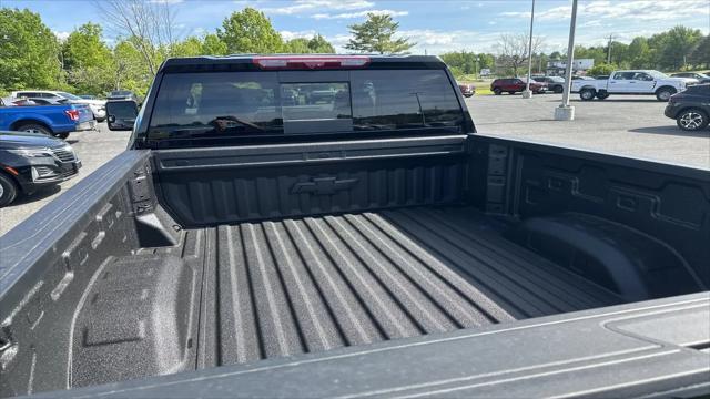 2026 Chevrolet Silverado 3500HD Crew Cab, Standard Bed, LT, 4WD