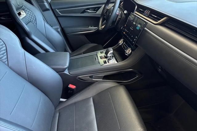 2023 Jaguar F-PACE SVR P550 AWD Automatic