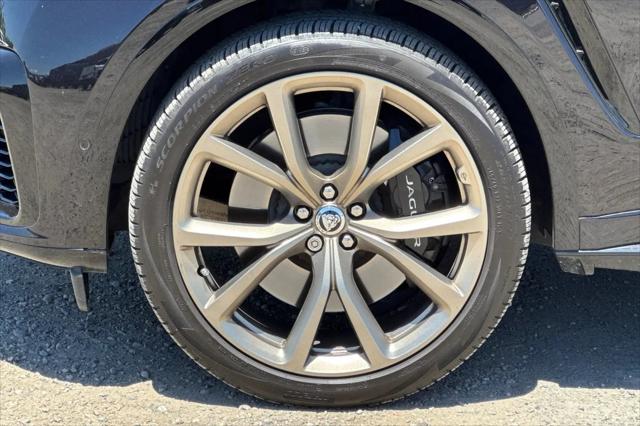2023 Jaguar F-PACE SVR P550 AWD Automatic