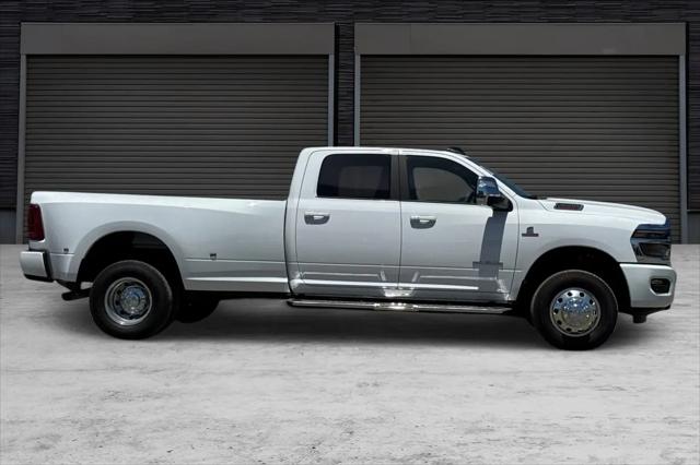 2025 Ram 3500 Laramie Crew Cab 4x4 8' Box