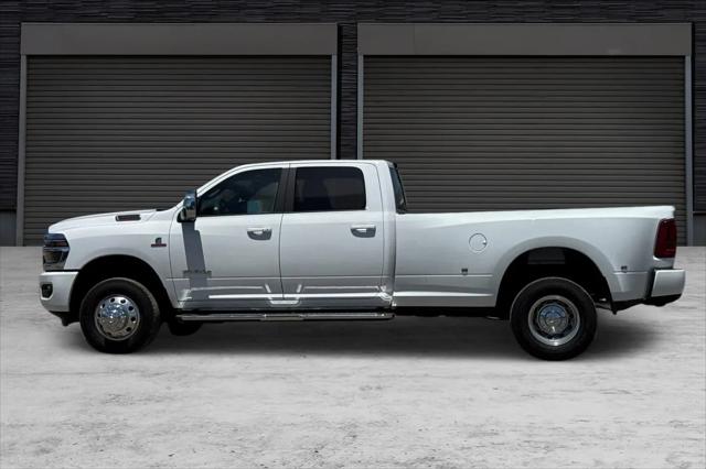2025 Ram 3500 Laramie Crew Cab 4x4 8' Box