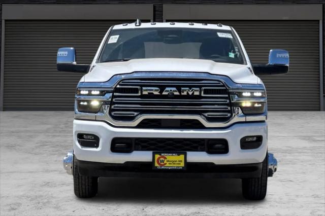 2025 Ram 3500 Laramie Crew Cab 4x4 8' Box
