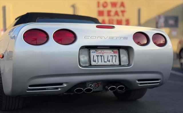 2001 Chevrolet Corvette Base