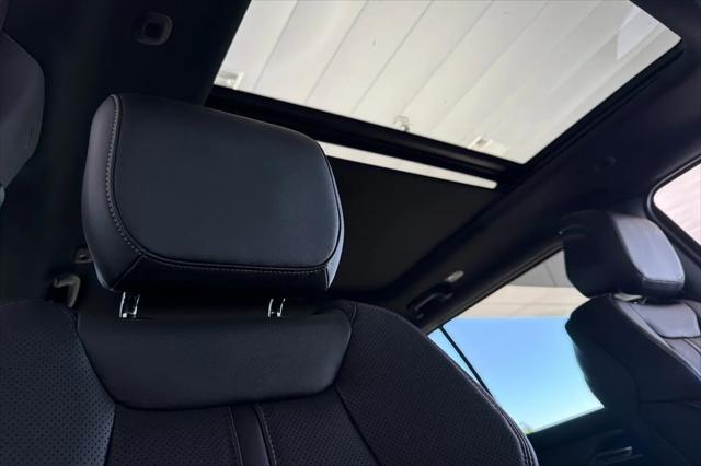 2026 Jeep Grand Wagoneer L Limited Altitude 4x4