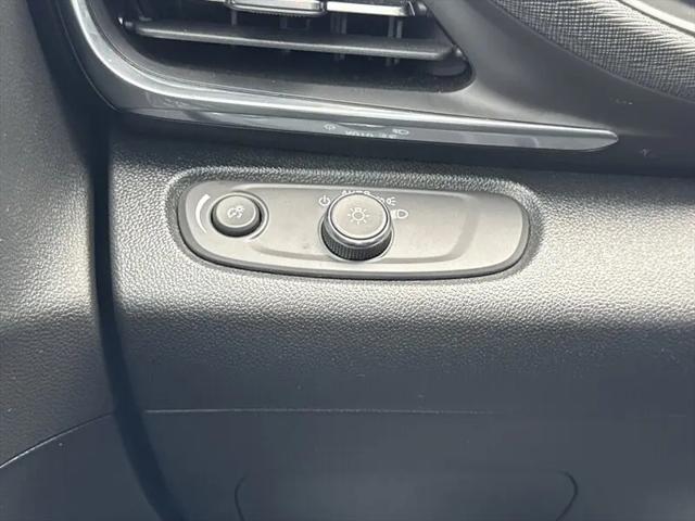 2026 Buick NV Preferred FWD
