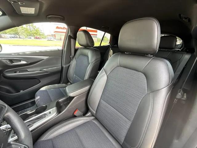 2026 Buick NV Preferred FWD
