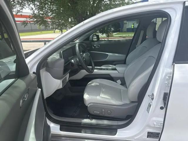 2024 Hyundai IONIQ 6 SEL