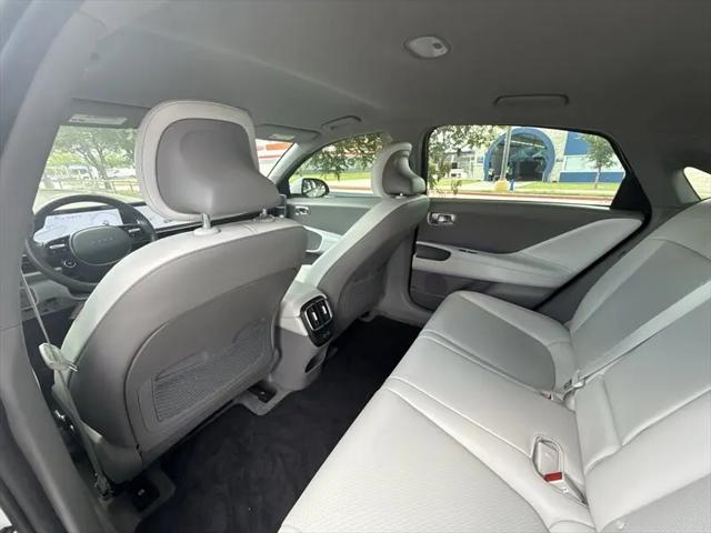2024 Hyundai IONIQ 6 SEL