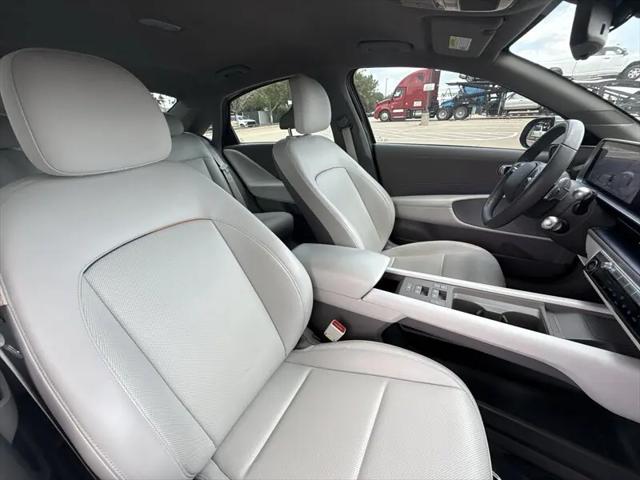 2024 Hyundai IONIQ 6 SEL