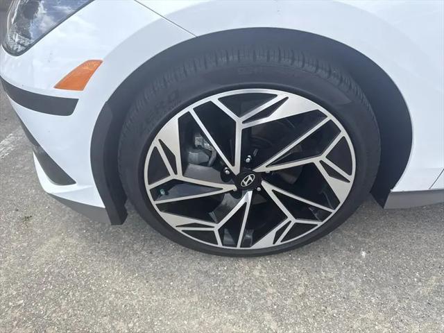 2024 Hyundai IONIQ 6 SEL