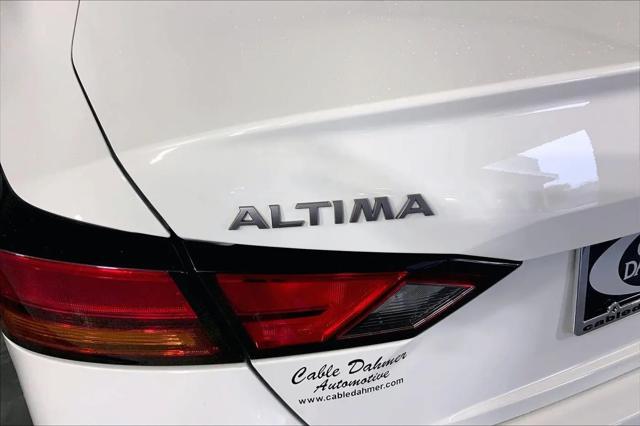 2025 Nissan Altima SV FWD