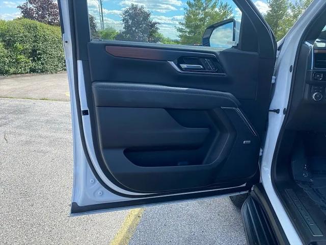 2025 GMC Yukon XL 4WD Denali