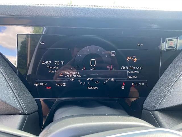 2025 GMC Yukon XL 4WD Denali