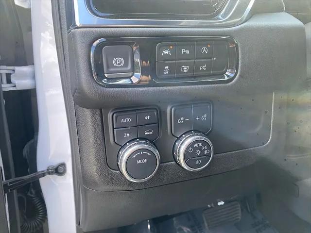 2025 GMC Yukon XL 4WD Denali