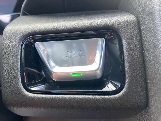 2025 GMC Yukon XL 4WD Denali