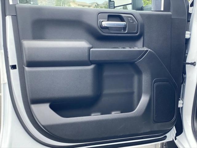 2026 Chevrolet Silverado 2500HD Crew Cab, Long Bed, WT, RWD