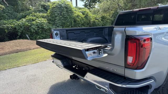 2026 GMC Sierra 1500 Crew Cab, Short Bed, SLT, 4WD