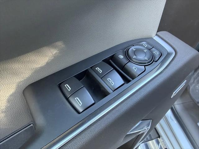 2026 GMC Sierra 1500 Crew Cab, Short Bed, SLT, 4WD