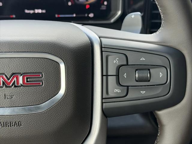 2026 GMC Sierra 1500 Crew Cab, Short Bed, SLT, 4WD