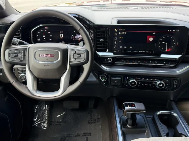 2026 GMC Sierra 1500 Crew Cab, Short Bed, SLT, 4WD