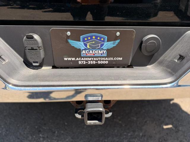 2022 Chevrolet Silverado 1500 4WD Crew Cab Short Bed LT with 2FL